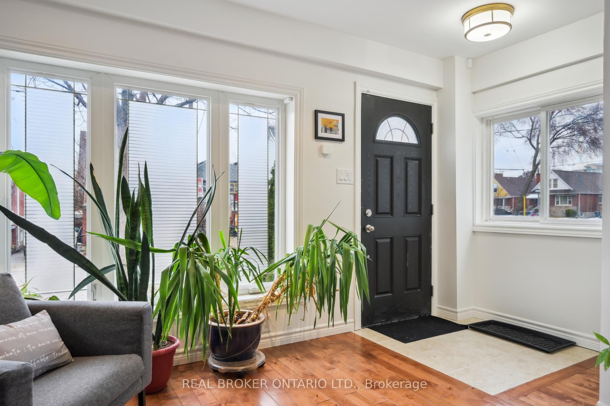 105 Wiley Avenue