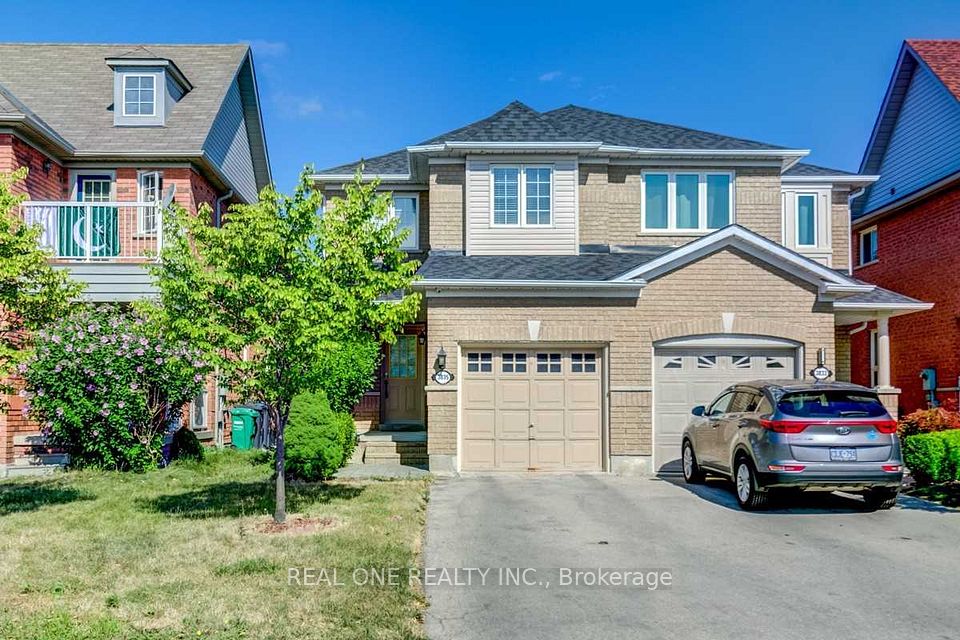 3835 Freeman