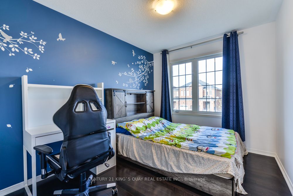 89 D'amato Crescent