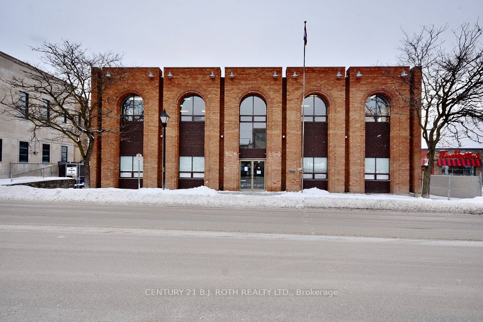 31 Colborne