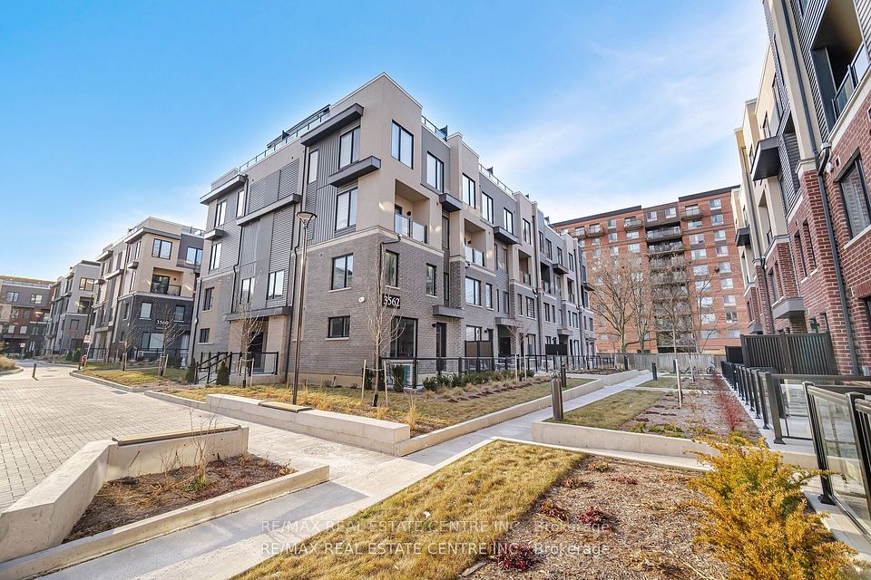3562 Colonial