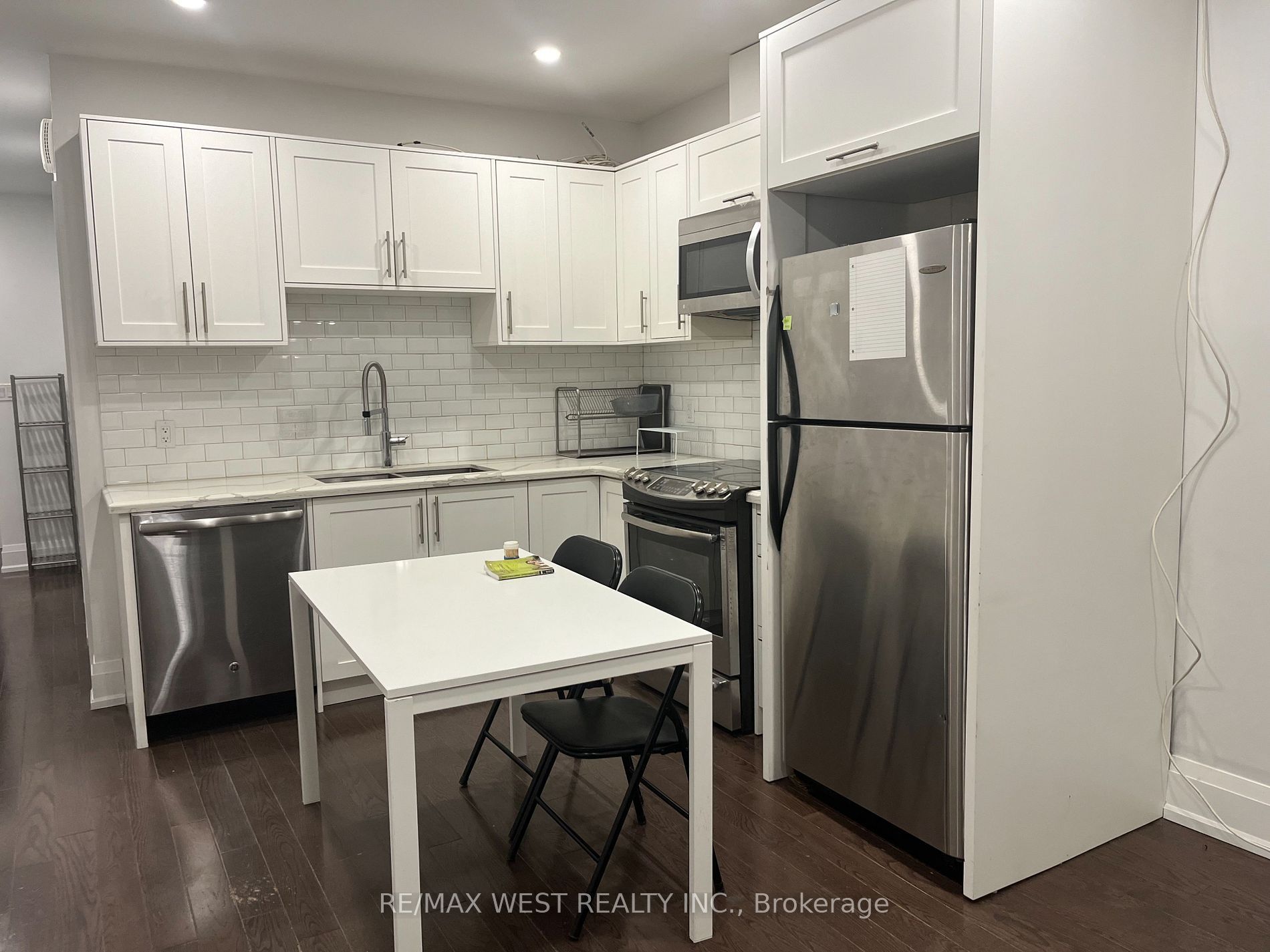 188 Mutual Street Unit# Basement Toronto C08 Ontario M5B 2B3