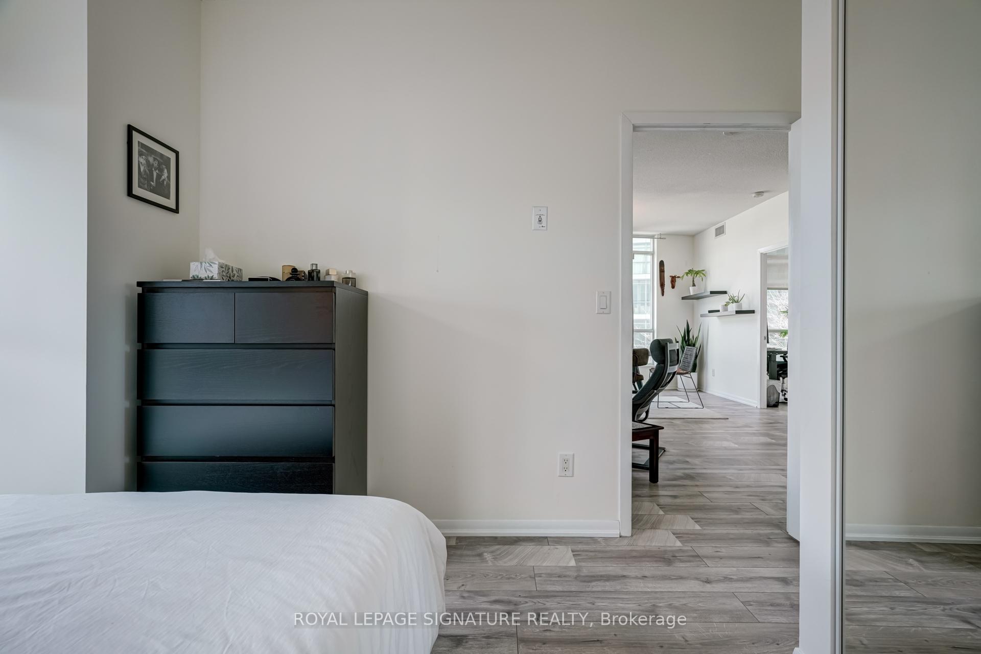 2 Bedrooms Condo at 231 Fort York, Toronto For sale