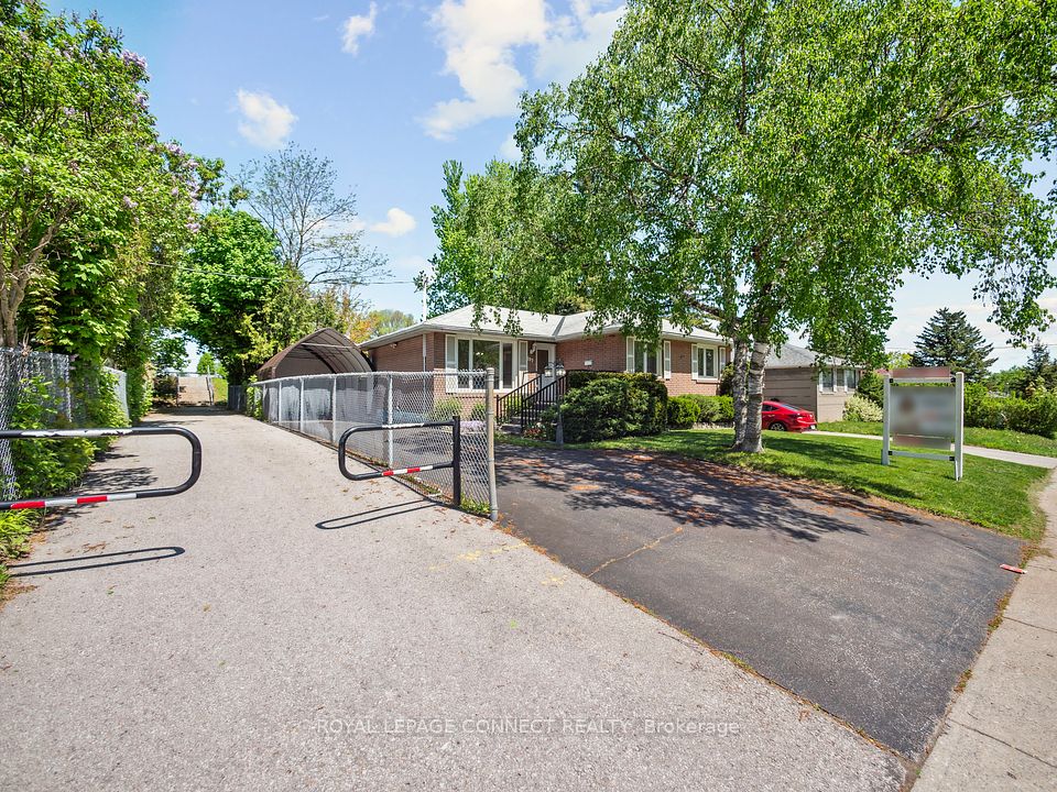 197 Cherrywood Drive, Newmarket, ON L3Y 2X9