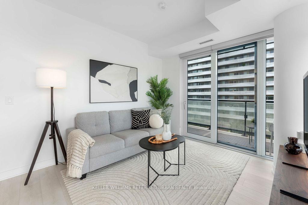 3 Bedrooms Condo at 35 Rolling Mills, Toronto For sale