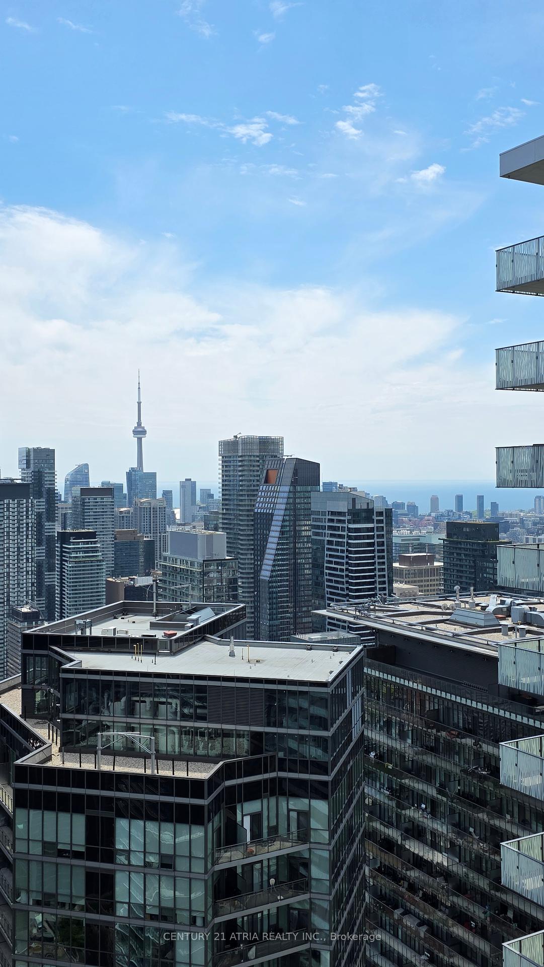 1 Bedroom Condo at 50 Charles, Toronto For sale