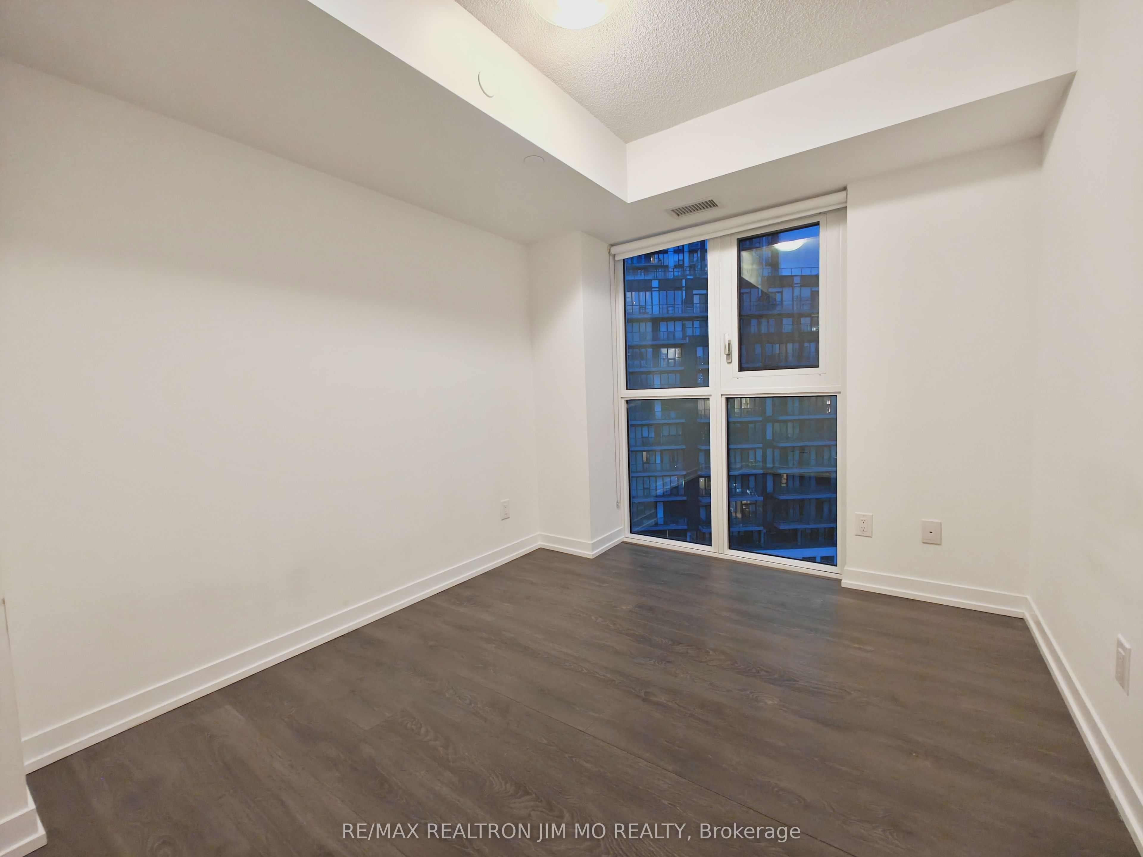 219 Dundas Street E, #1907