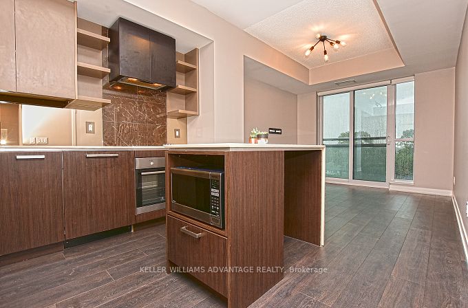 1830 Bloor Street W, #639