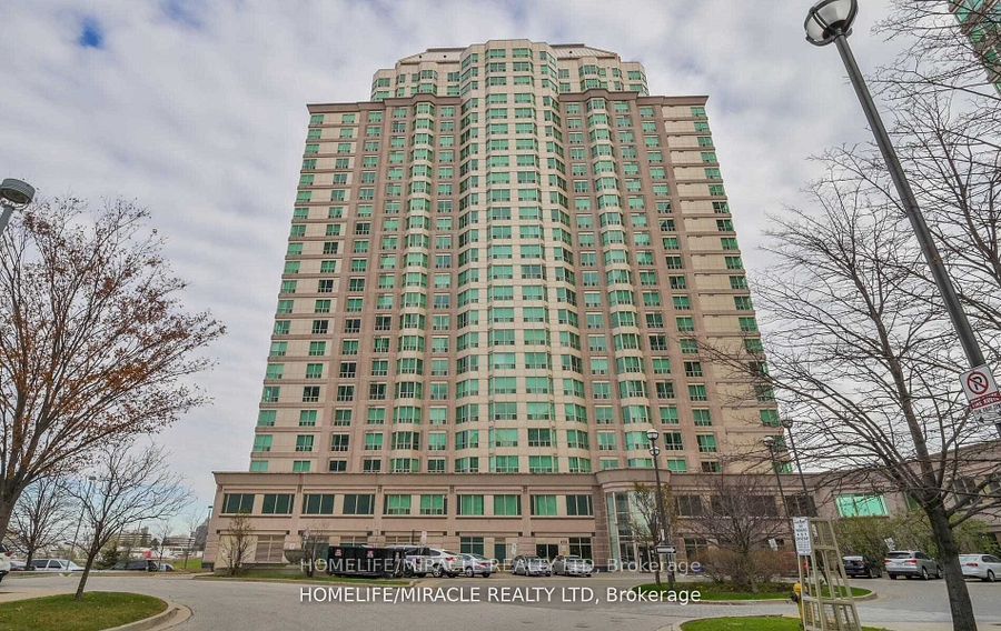 11 Lee Centre Drive