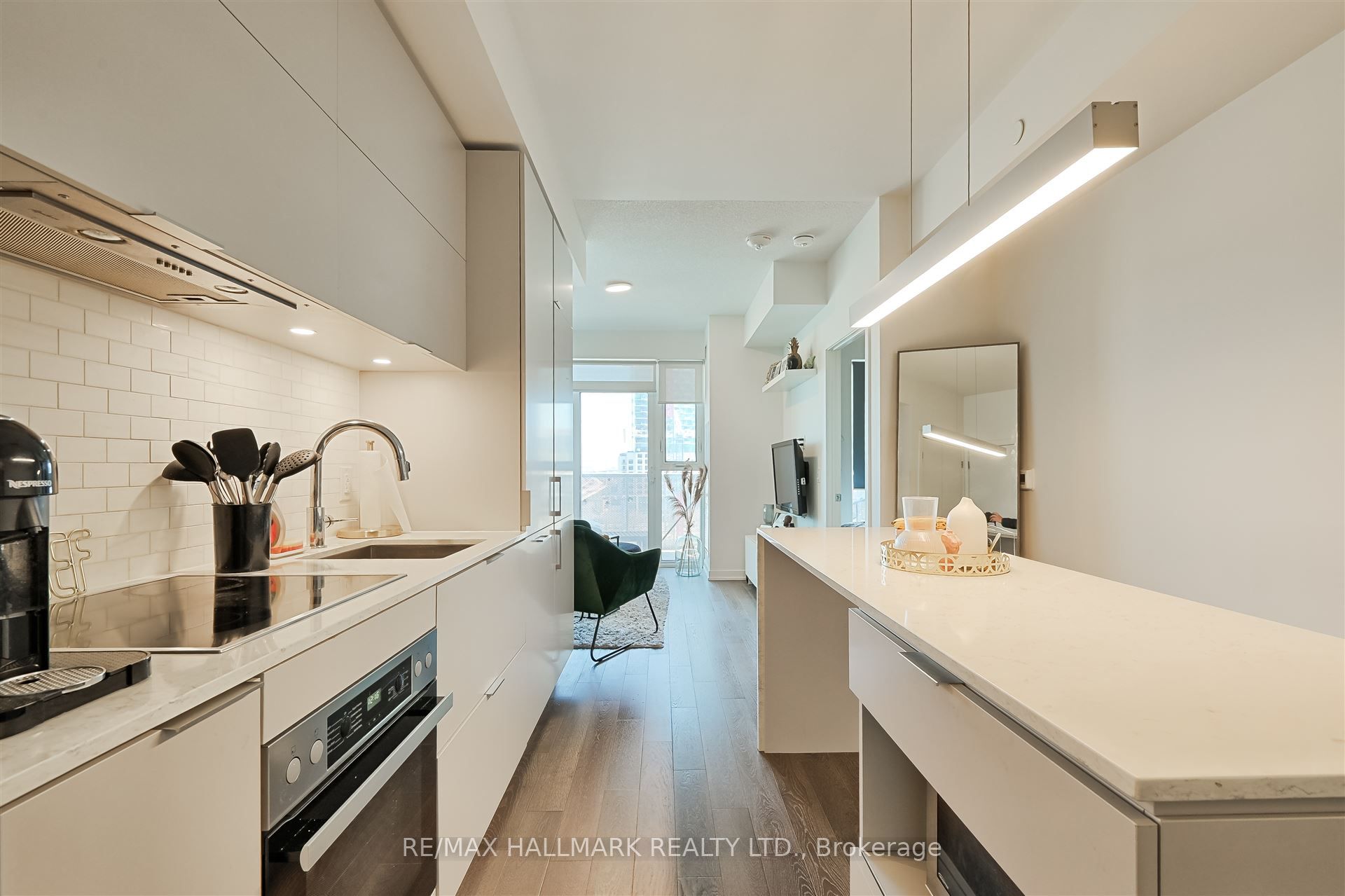 20 Richardson Street E, #602