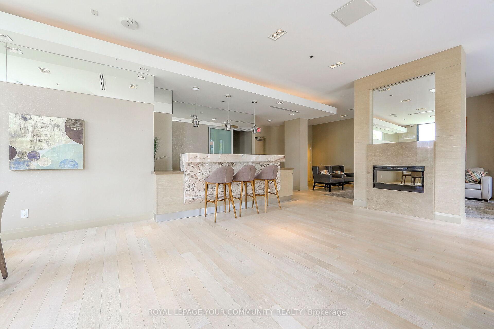 2 Bedrooms Condo at 185 Bonis, Toronto For sale