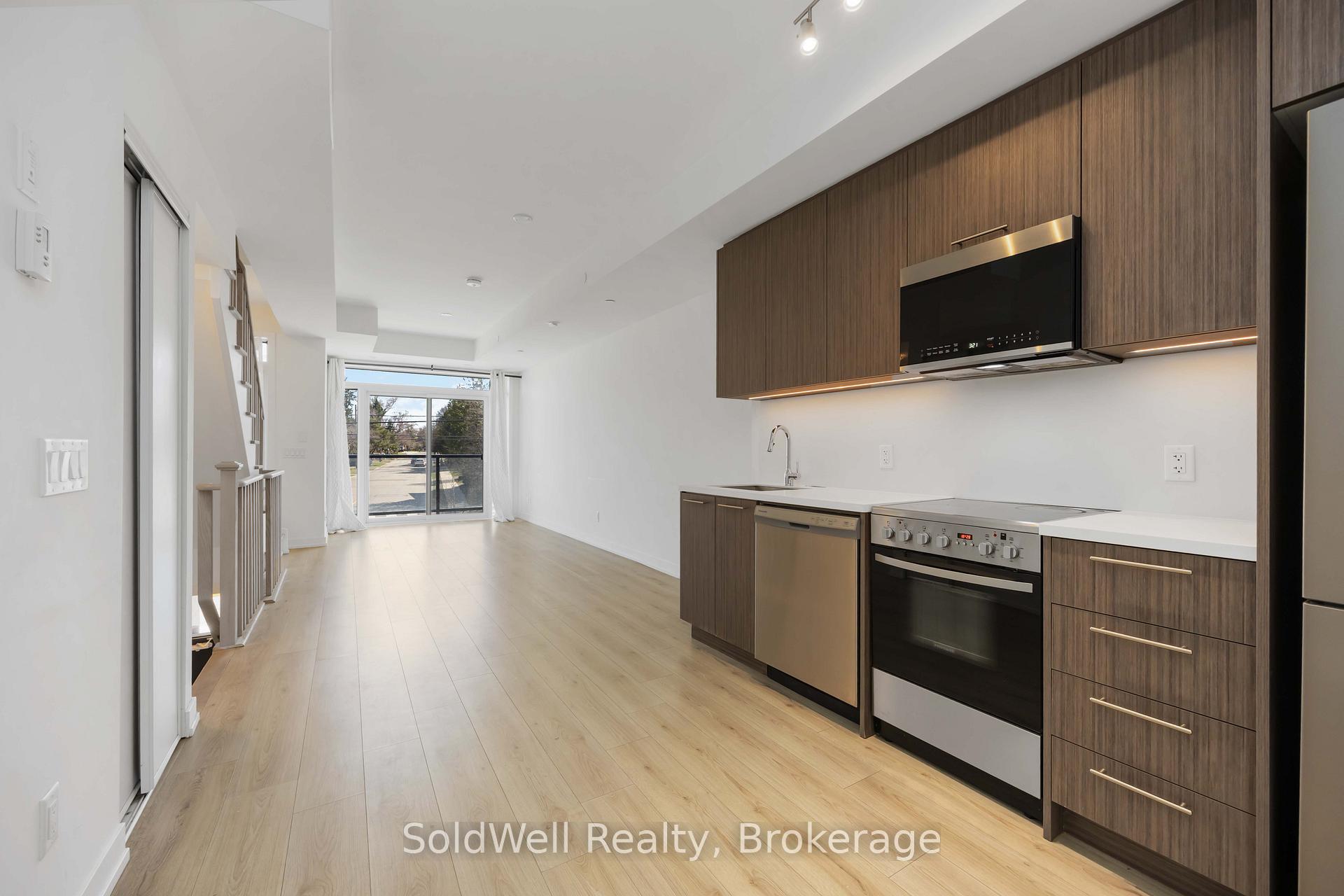 2 Bedrooms Condo at 266 Finch, Toronto For sale