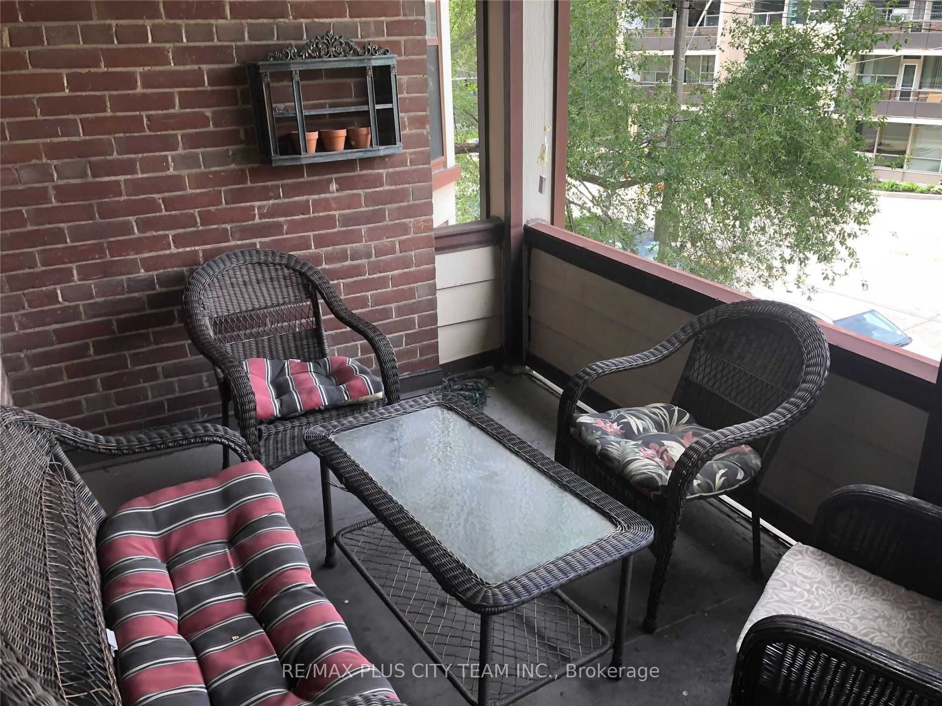 291 St George Street, #4