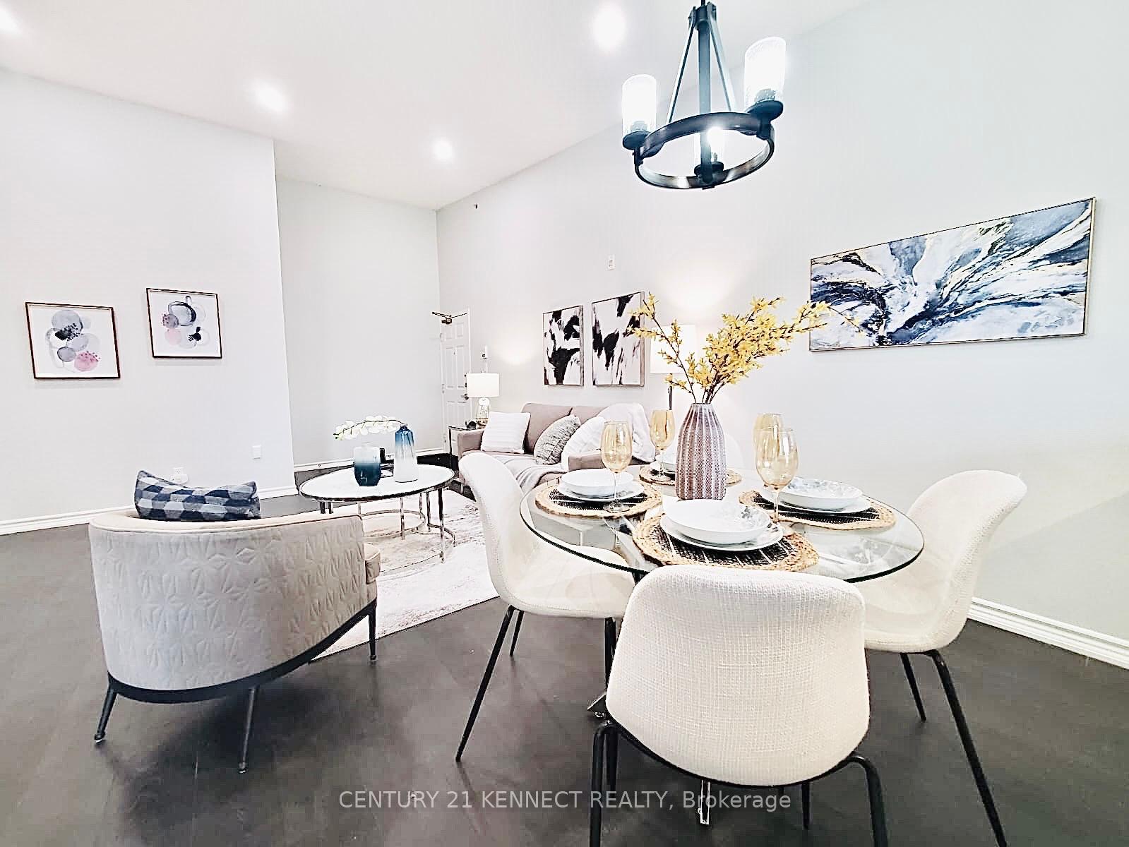 2 Bedrooms Condo at 1480 Bishops,  Oakville For sale