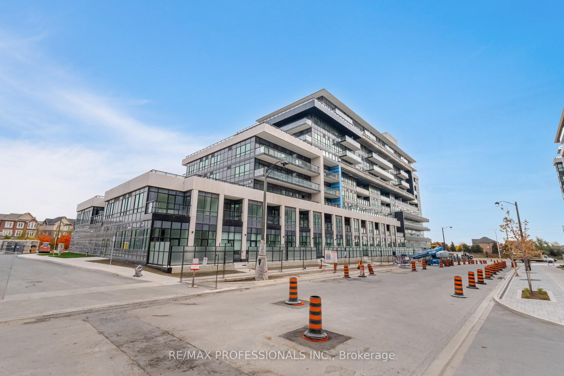 1 Bedroom Condo at 395 Dundas,  Oakville For sale