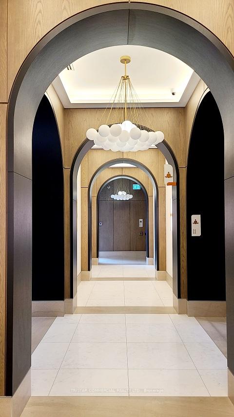 2 Bedrooms Condo at 30 Inn on the Park,  Toronto For sale