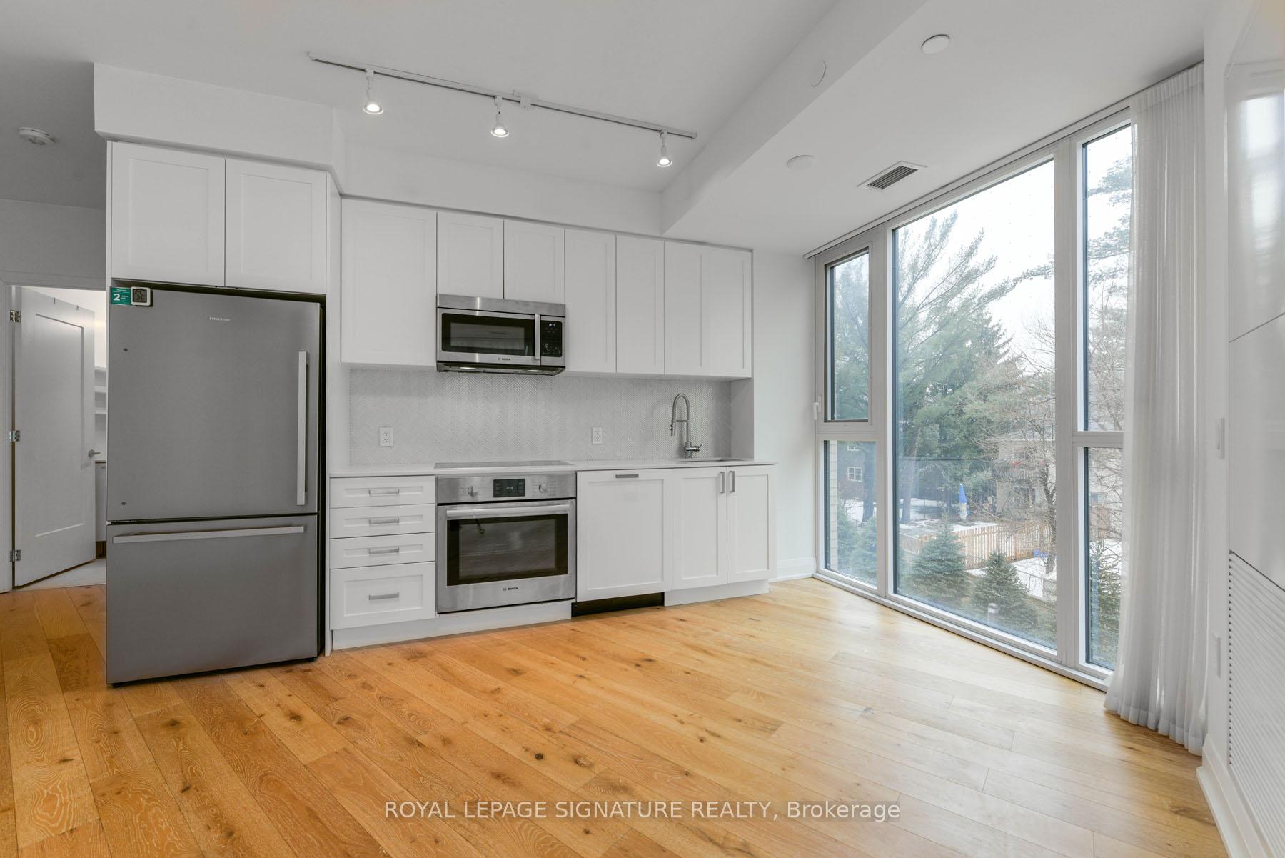 2 Bedrooms Condo at 293 The Kingsway,  Toronto For sale