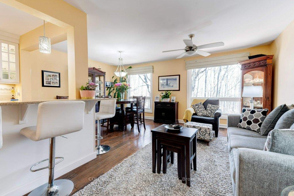 3 Bedrooms Condo at 2301 CAVENDISH,  Burlington For sale