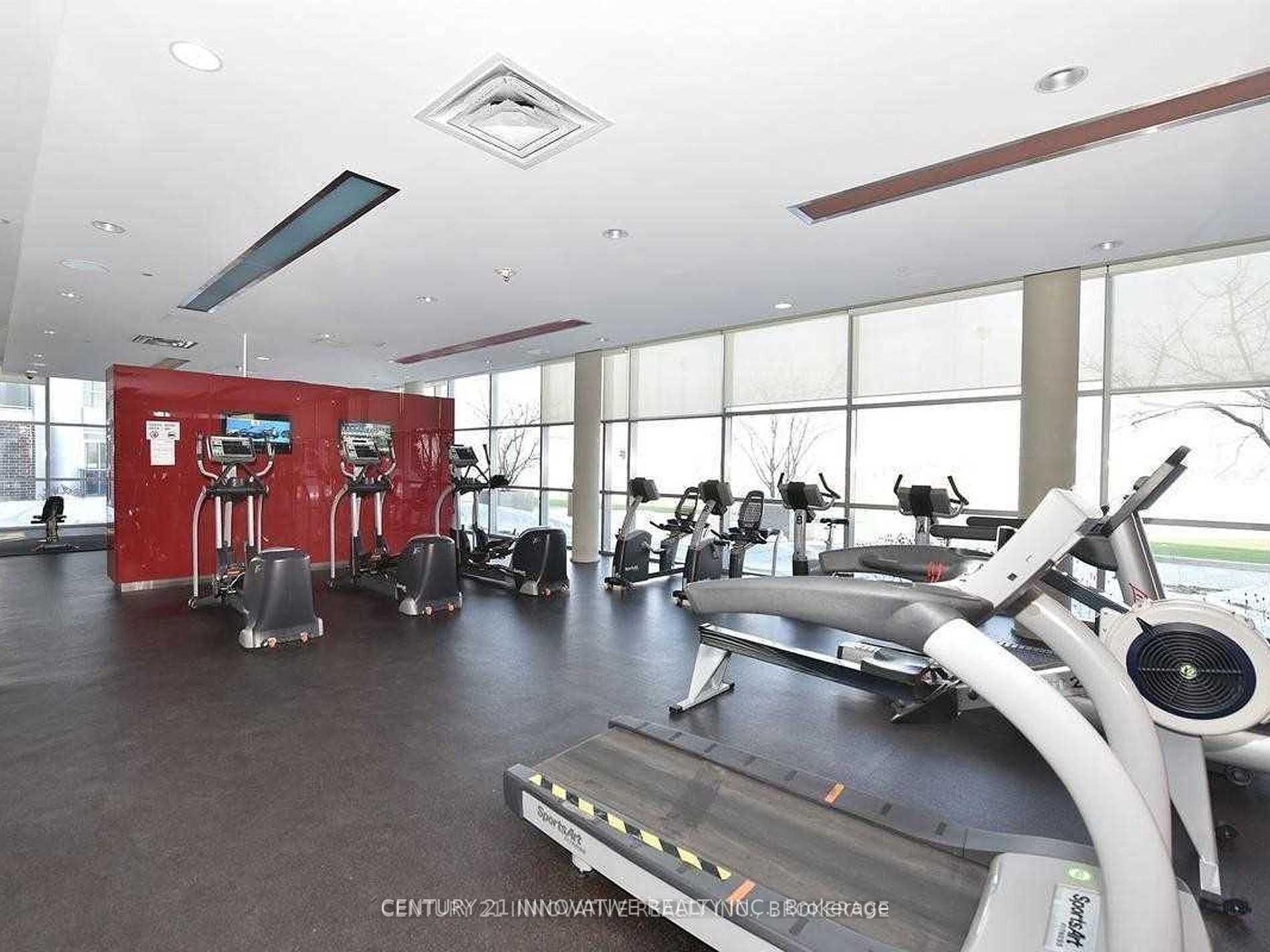 135 Village Green Square, #3721