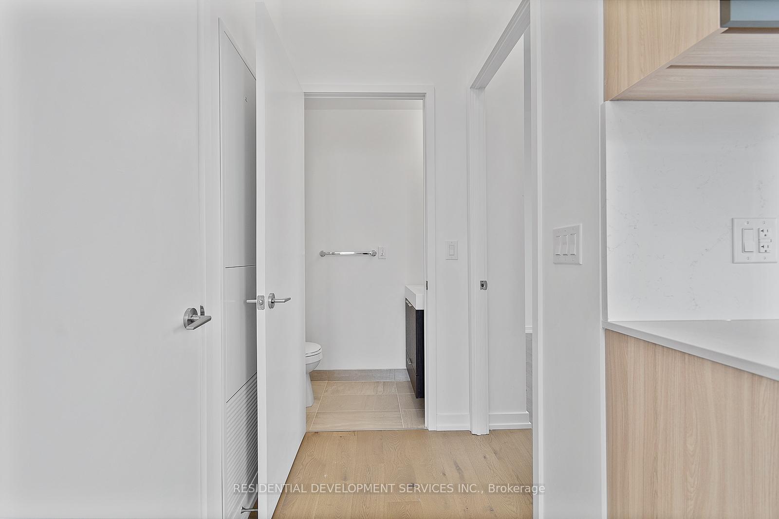 3 Bedrooms Condo at 3100 Keele,  Toronto For sale