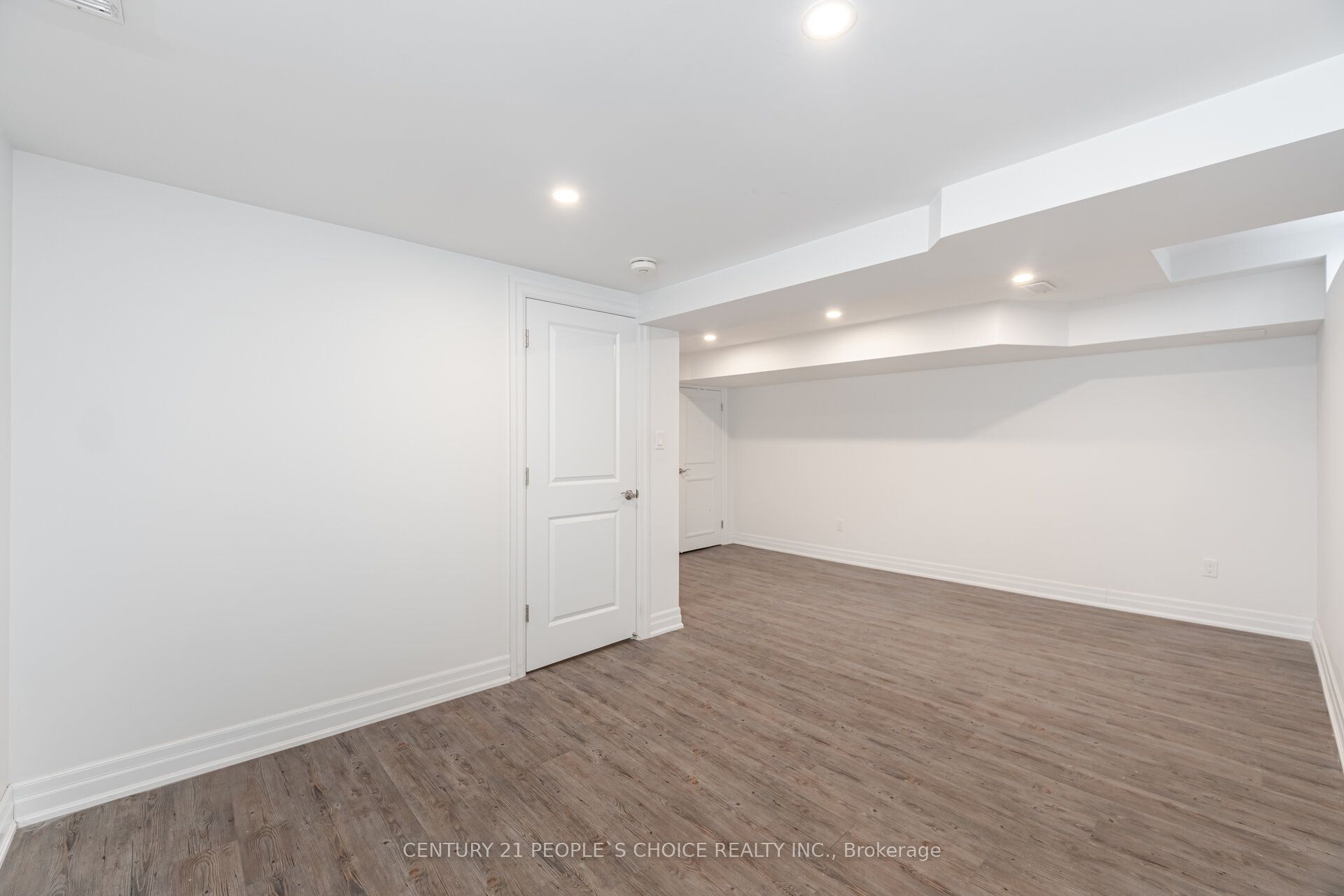 2951 Salerno Crescent