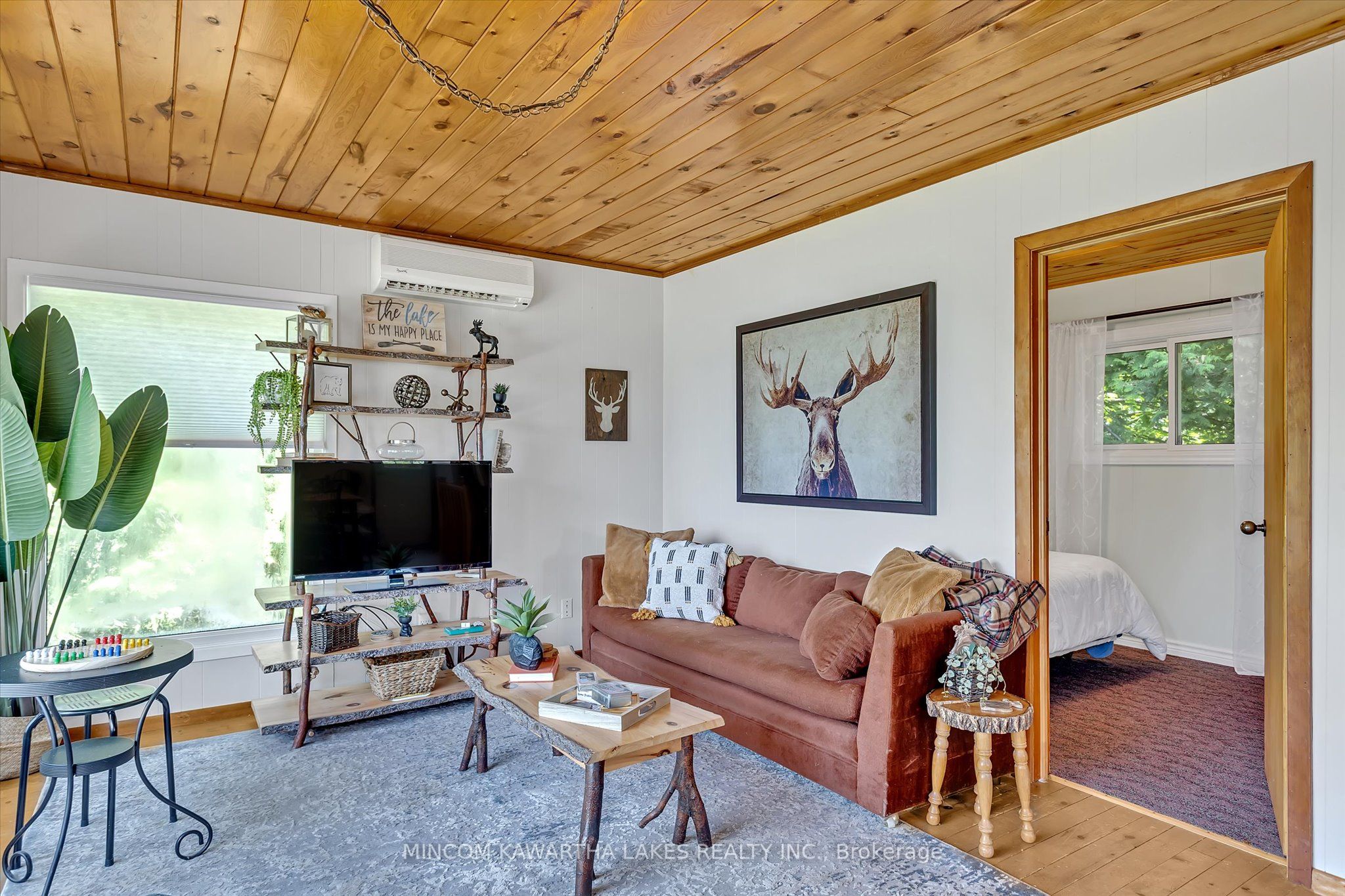 868 Kimberly Drive