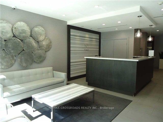 2 Bedrooms Condo at 17 Kenaston, Toronto For sale