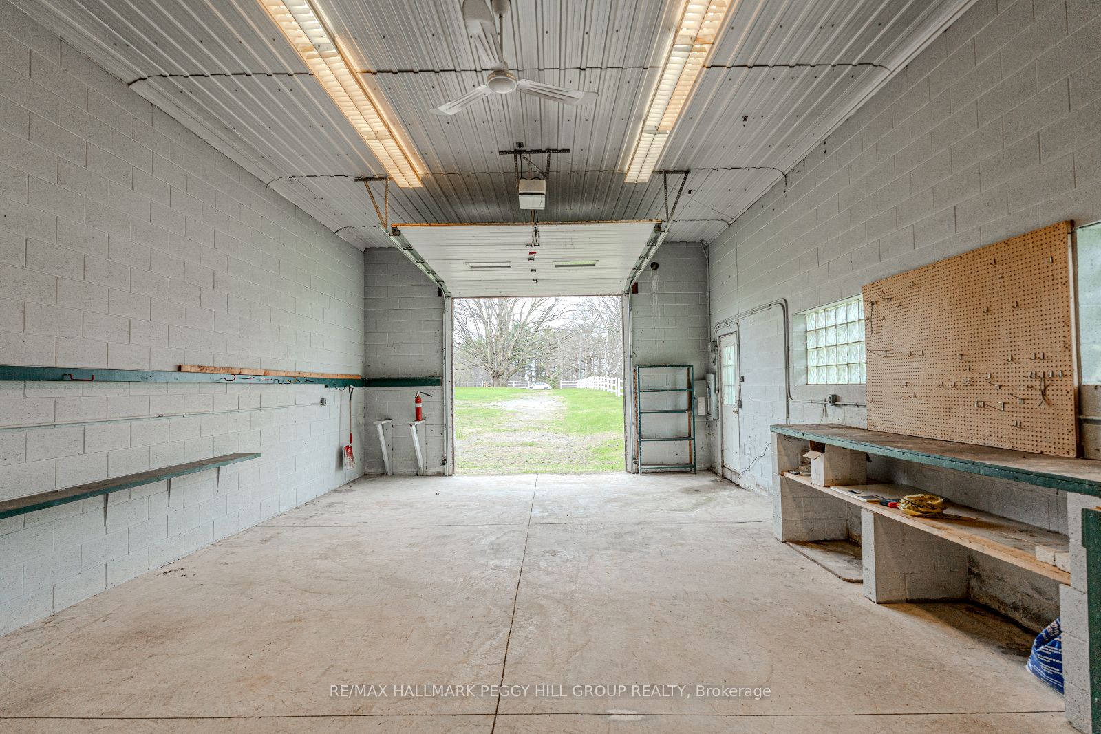 1331 Flos Road 3 E