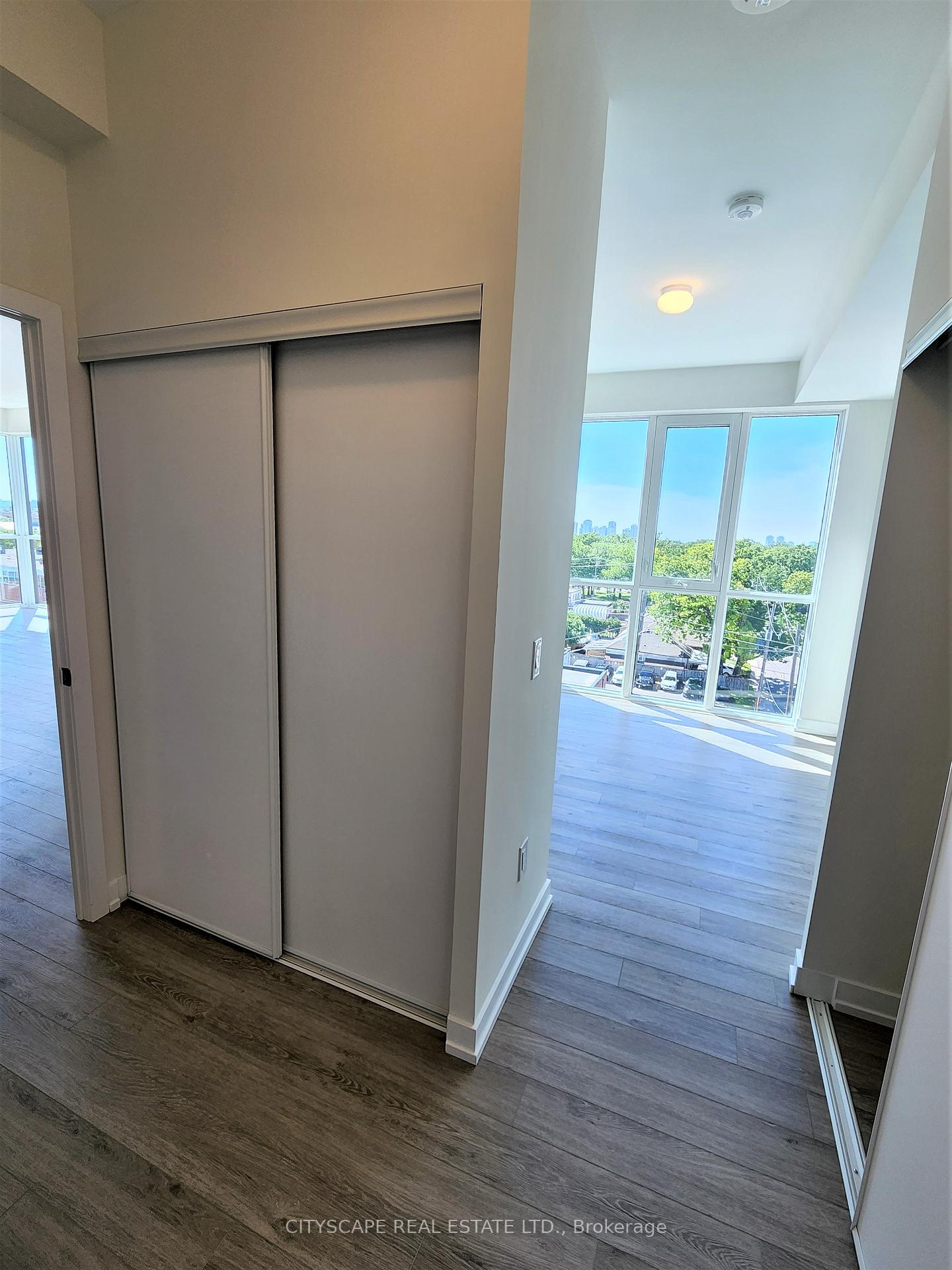 3 Bedrooms Condo at 2300 St Clair, Toronto For sale