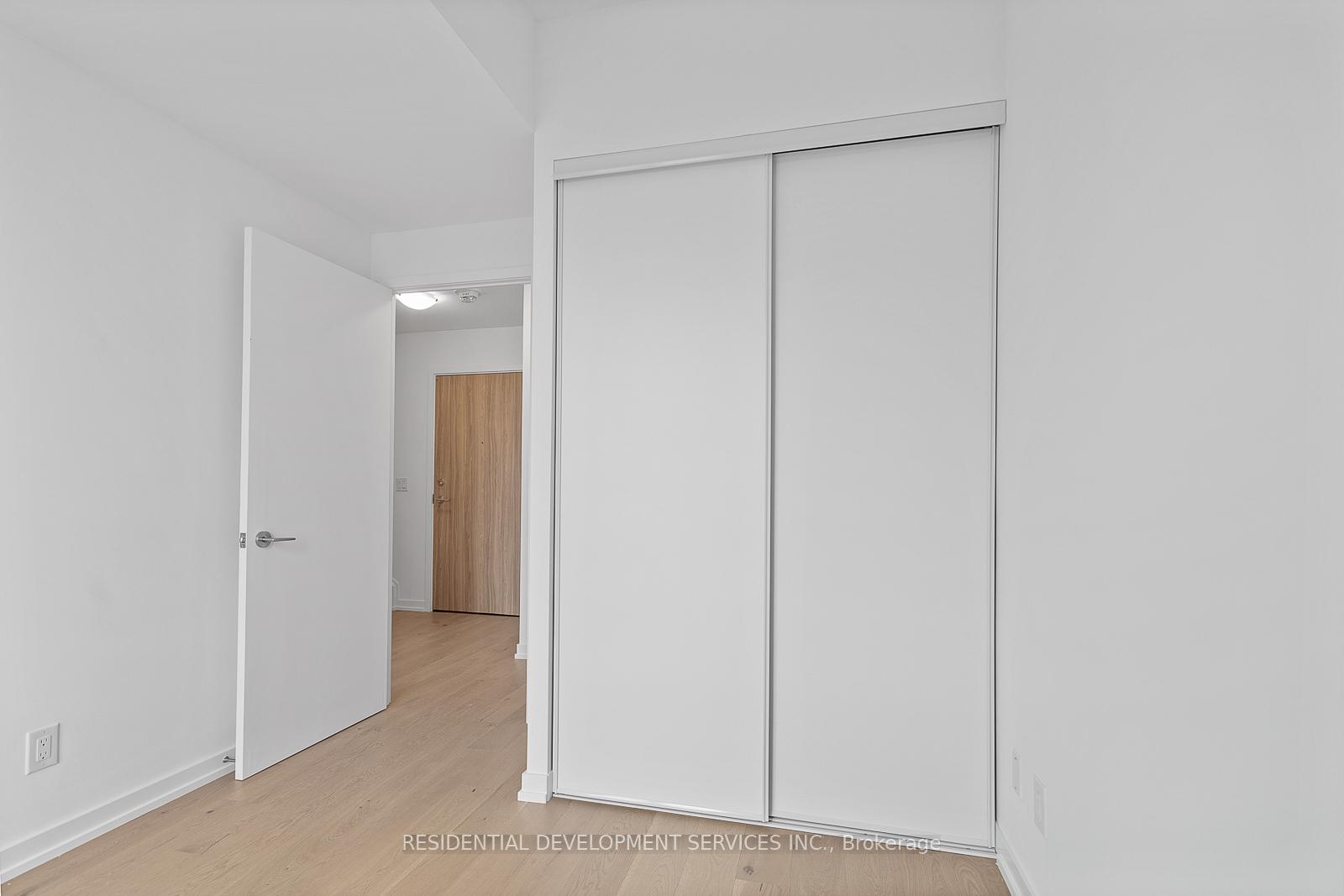 3 Bedrooms Condo at 3100 Keele,  Toronto For sale
