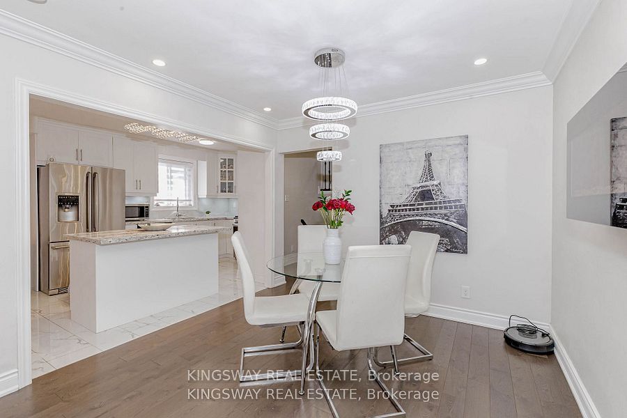 1395 Tyneburn Crescent
