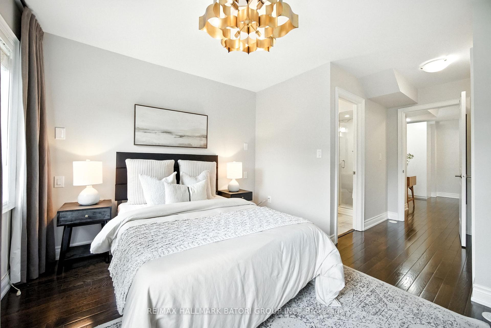4 Bedrooms Condo at 2110 Bayview, Toronto For sale