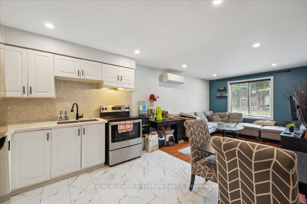 1 Bedroom Condo at 28 Victoria, Hamilton For sale