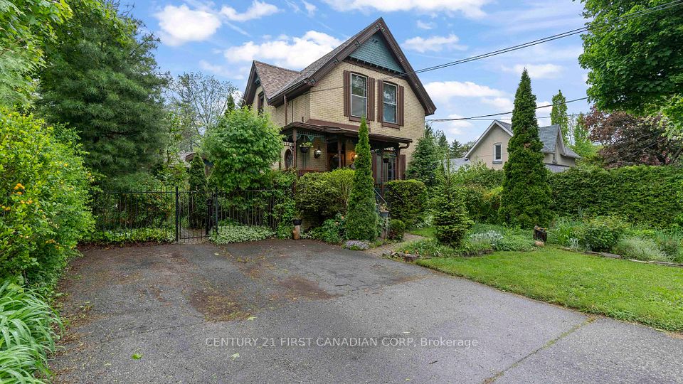 181 Wildwood Avenue, London South, ON N6J 1B1