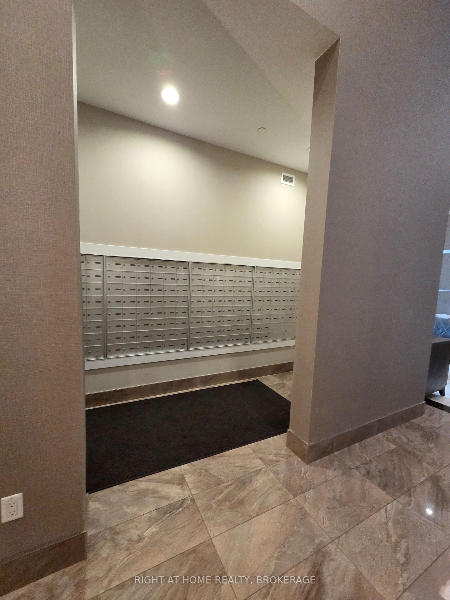 1 Bedroom Condo at 2490 Old Bronte, Oakville For sale