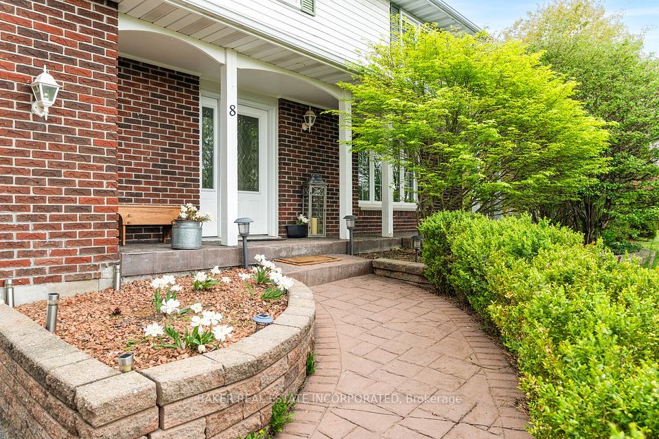 8 Lakeview Heights, Brighton, ON K0K 1H0