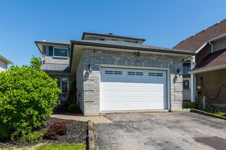 14 Sherwood Crescent