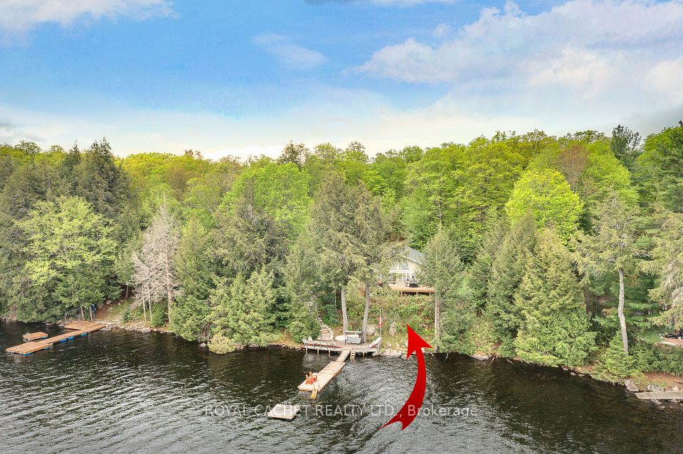 1221 Stormy Lake