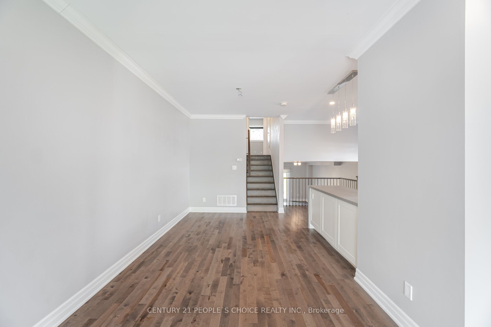 2951 Salerno Crescent