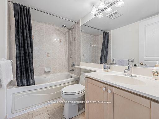 3 Bedrooms Condo at 15 Northtown, Toronto For sale