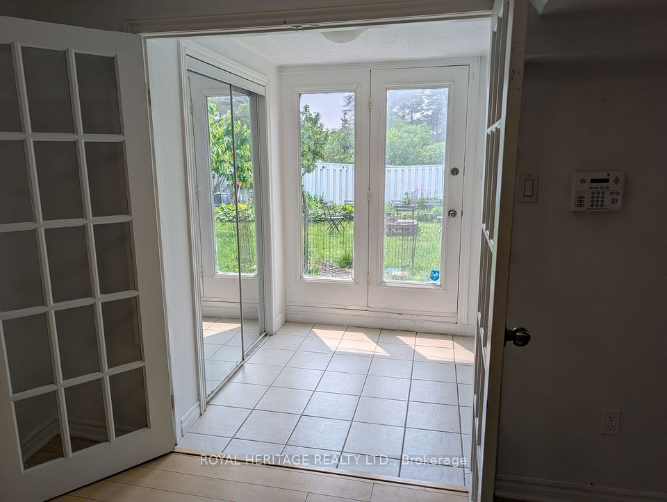 1565 Somergrove