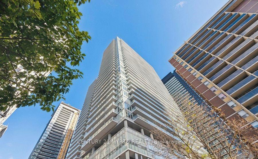1 Bedroom Condo at 195 Redpath, Toronto For sale