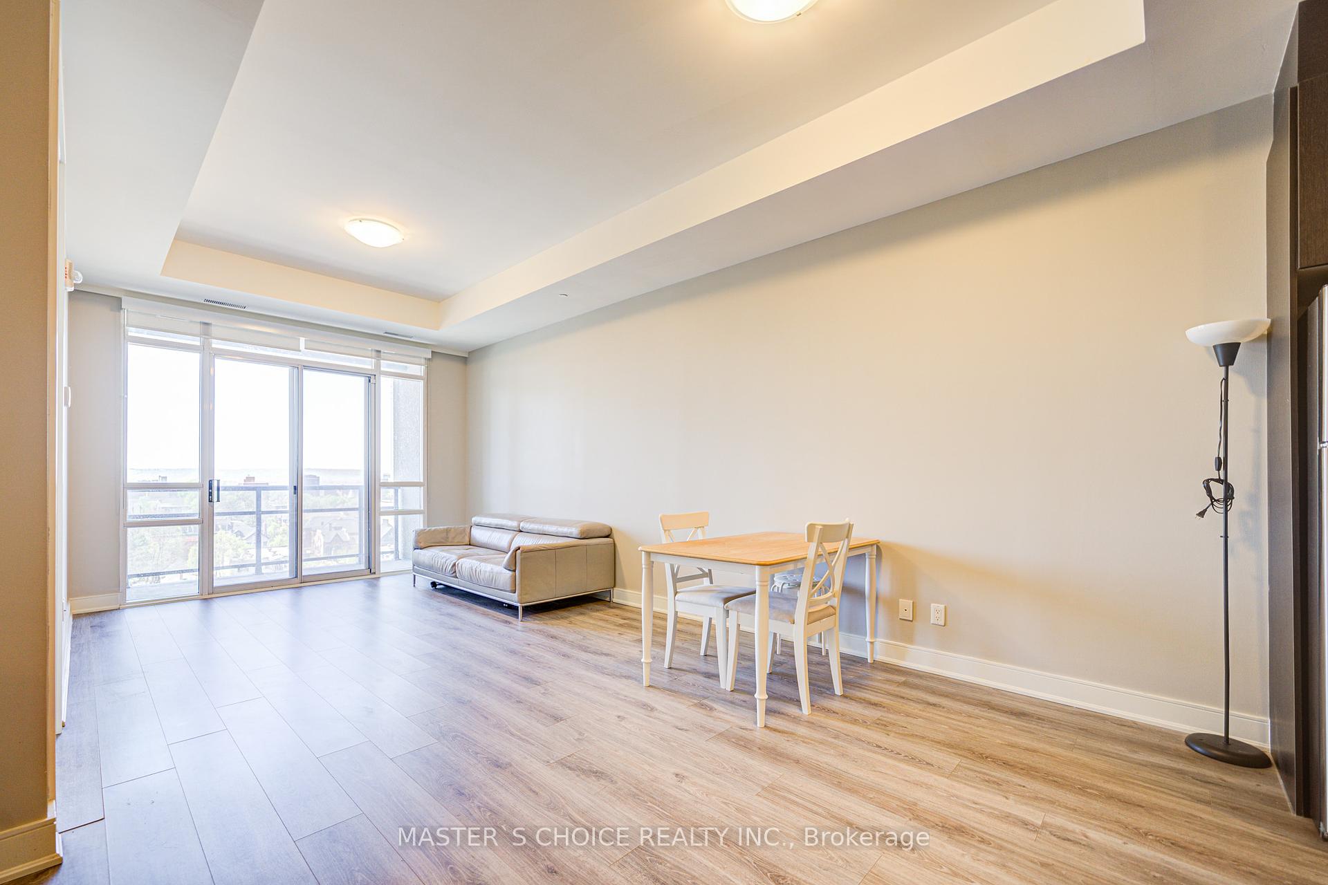 2 Bedrooms Condo at 150 Main, Hamilton For sale
