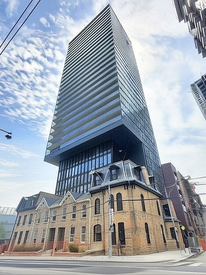 47 Mutual Street