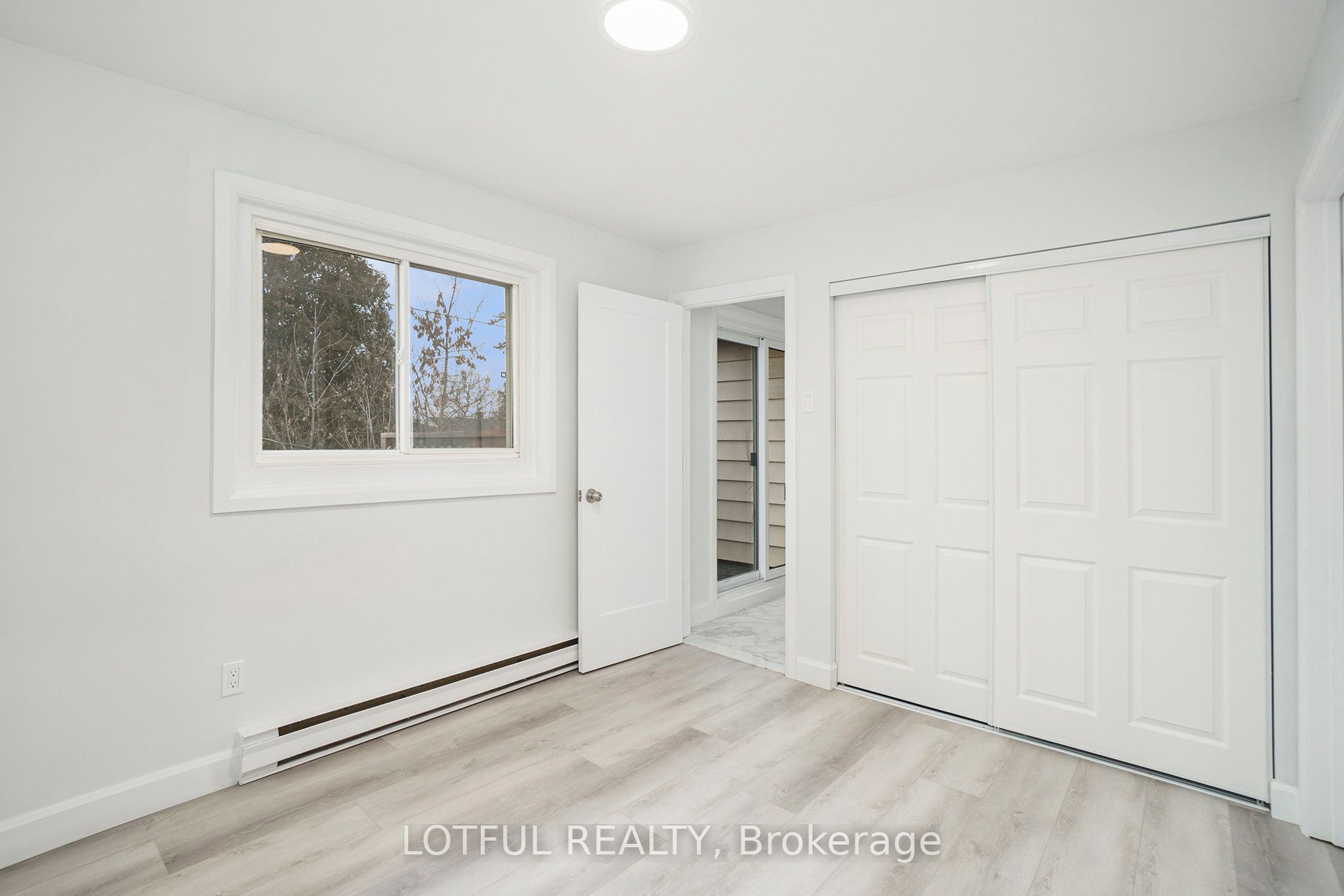484 Queen Mary Street #6, Overbrook - Castleheights and Area 3502 - Overbrook/Castle Heights