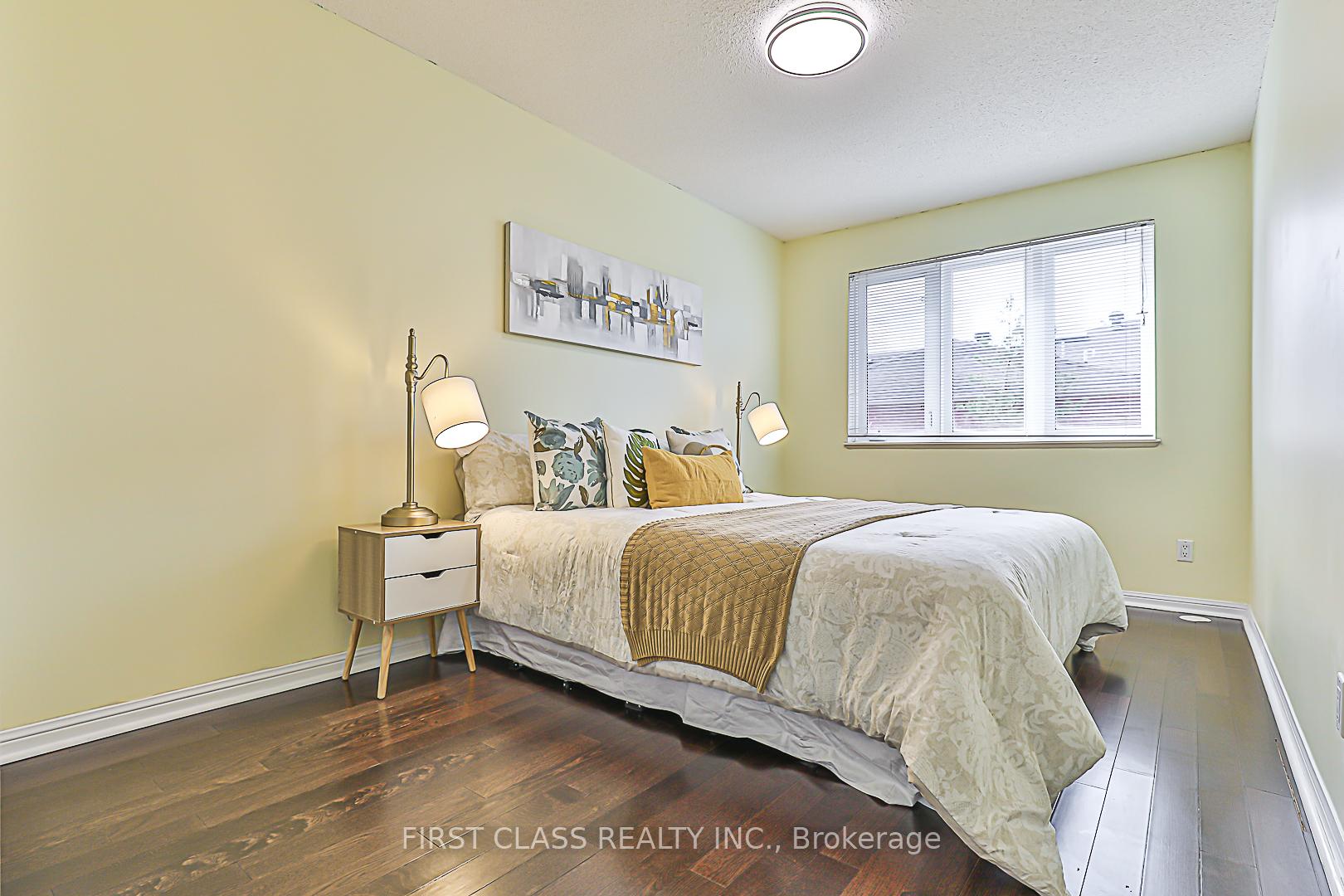 4 Bedrooms Condo at 1881 Mcnicoll,  Toronto For sale