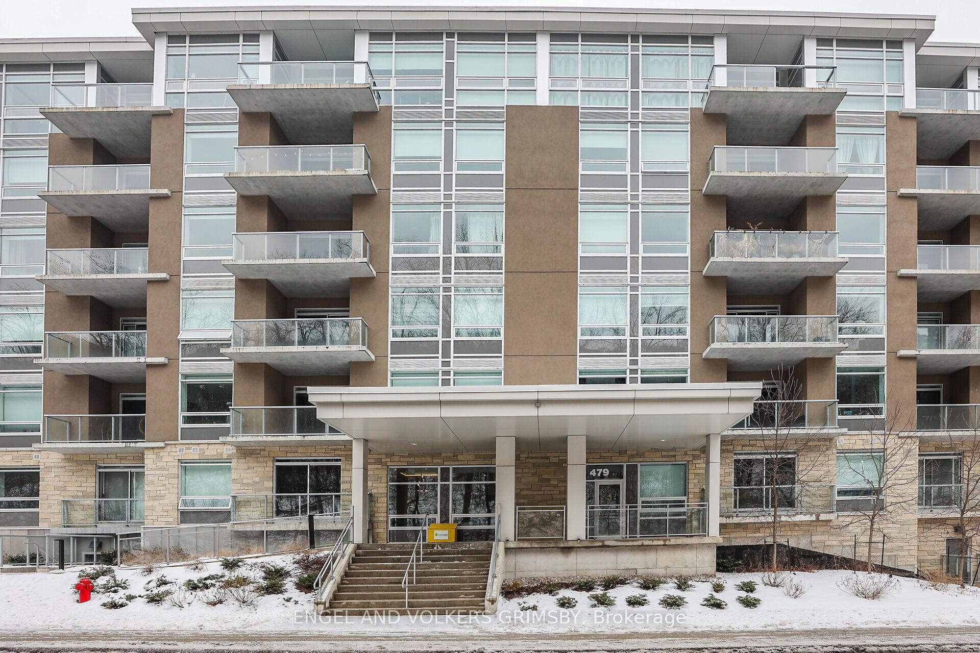 2 Bedrooms Condo at 479 Charlton,  Hamilton For sale