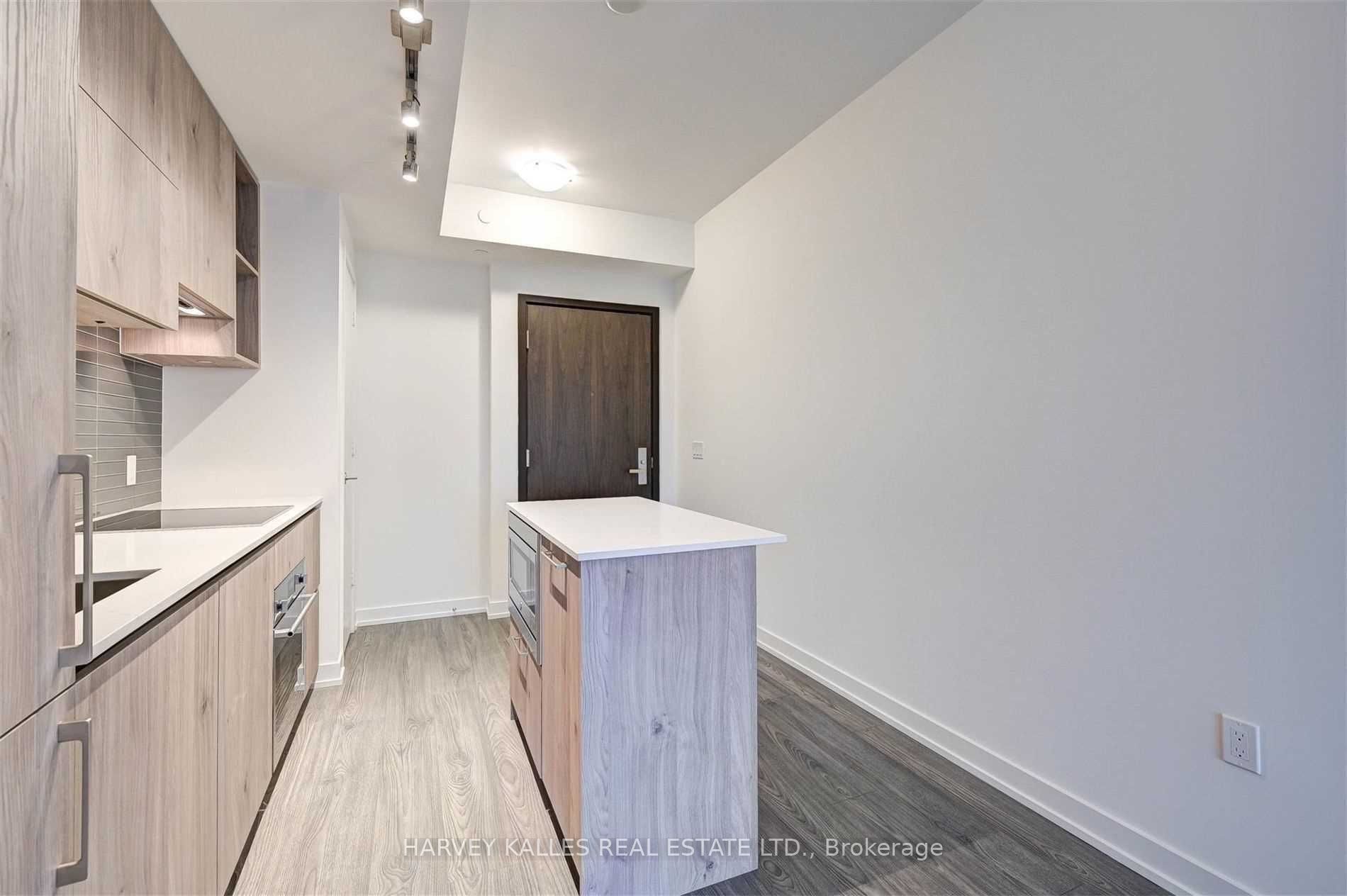 1 Yorkville Avenue 5006