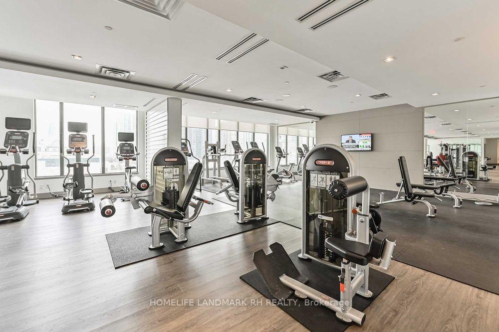 3 Bedrooms Condo at 510 Curran, Mississauga For sale