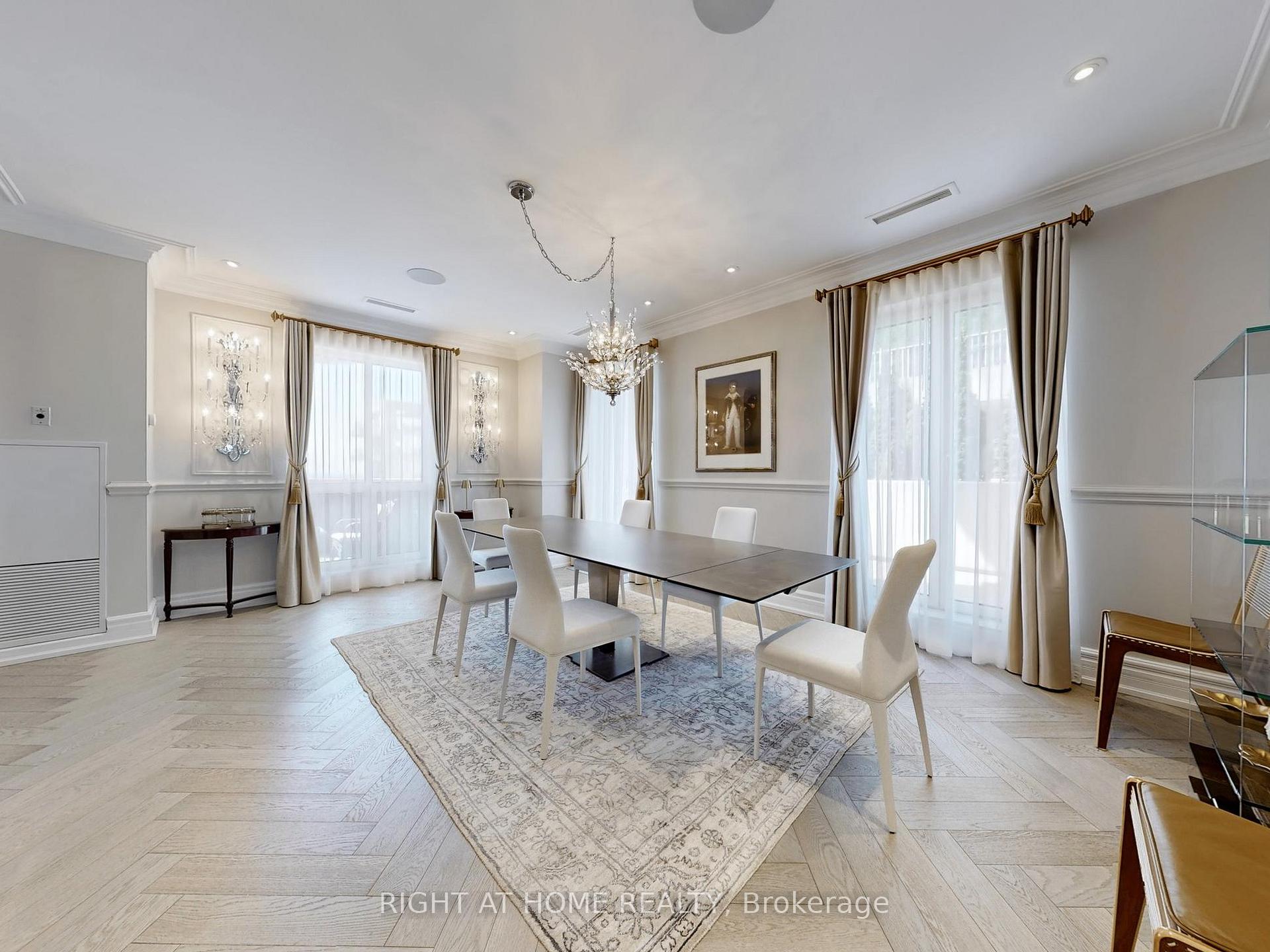 2 Bedrooms Condo at 2287 Lake Shore, Toronto For sale